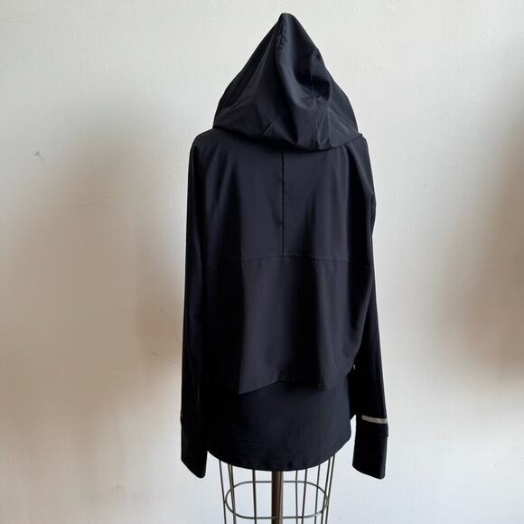 SWEATY BETTY Black Fast Track Running Athletic Jacket with Hood and Thumbholes - Picture 4 of 9